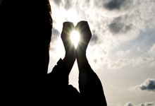 28圈：[流言板]五大囧！方硕吸引防守后分球，范子铭突破面对空篮未能打进.